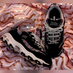Skechers D'Lites Women's Sneakers Sz. 8